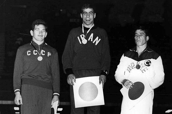 رونمایی از نامه ناصر گیوهچی به جهان پهلوان تختی + عکس