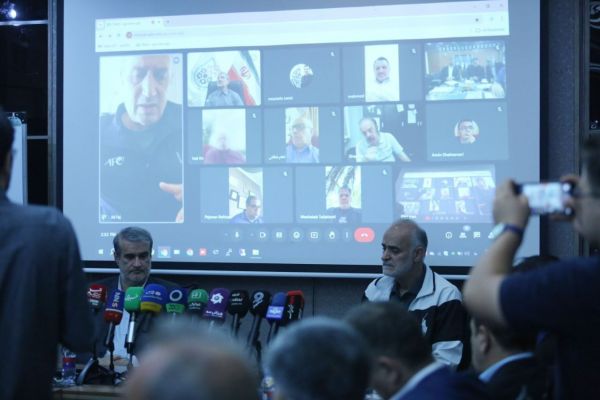 مهدی تاج با جدیت و سختگیری باید ادامه دهیم