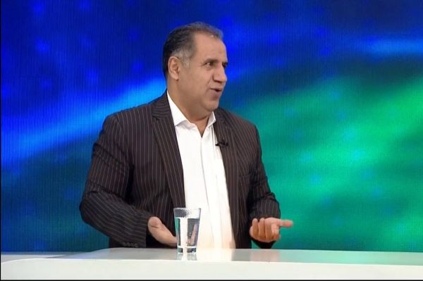 درستترین غیبت در کارشناسی داوری؛ علی خسروی طبق آیین نامه دیگر کارشناس فوتبال برتر نیست