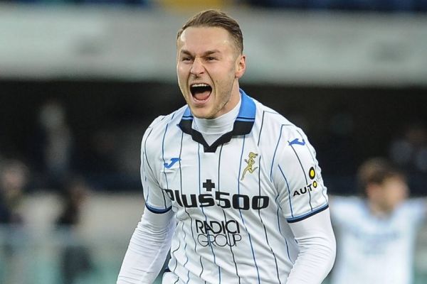 هافبک جدید یوونتوس پیراهن شماره چند را به تن میکند