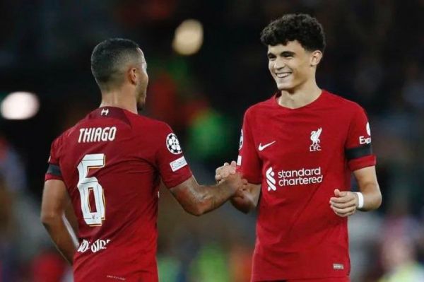  جزییات پیشنهاد بارسلونا برای جذب هافبک لیورپول