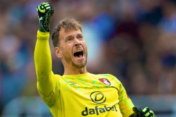  دروازه بان سابق بارسلونا گزینه جدید آرسنال