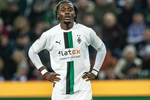  رم به نهایی کردن پروسه جذب هافبک باشگاه گلادباخ نزدیک است