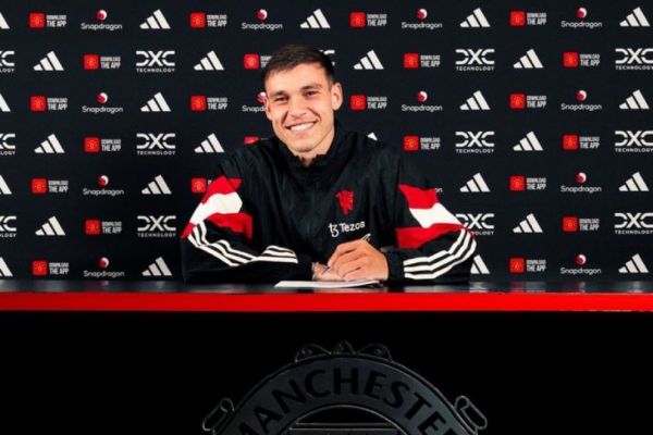 رسمی ستاره پیاسجی راهی منچستریونایتد شد