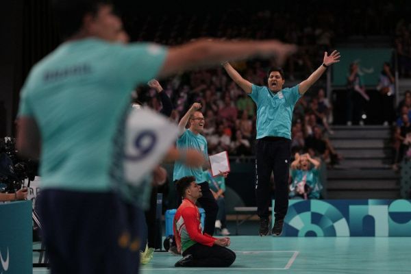  دوستی  تساوی خوبی مقابل قهرمان پارالمپیک بدست آوردیم