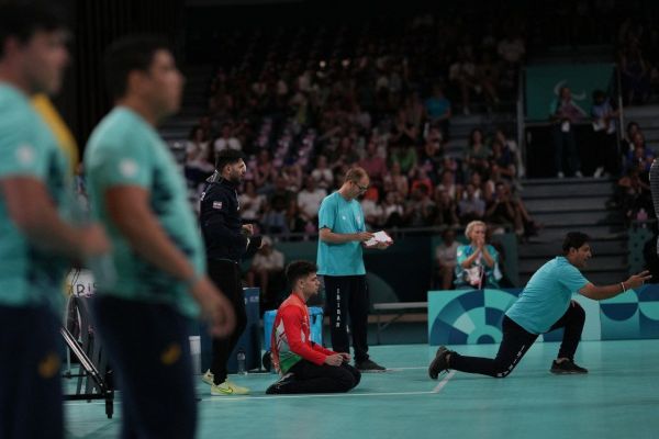 دوستی عملکرد یکسری از بچهها اصلا قابل قبول نبود بابت شکست عذرخواهی میکنم