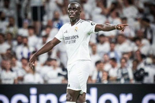  اعتراض شدید هوادارن تیم ملی فرانسه به باشگاه رئال مادرید