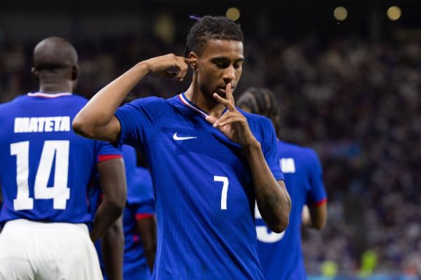 سرمربی تیم ملی فرانسه ستاره بایرن مونیخ را در چه پستی بازی میدهد