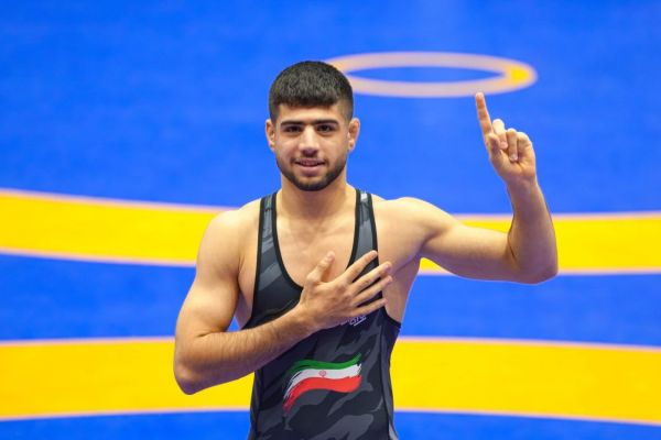 کشتی آزاد جوانان قهرمانی جهان مهدی یوسفی به مدال برنز رسید