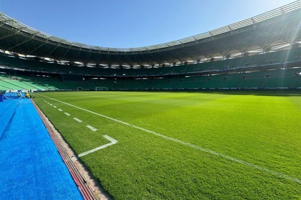  گزارش تسنیم  دلیل تفاوت چشمگیر کیفیت چمن ورزشگاه‌های ایران و عراق چیست