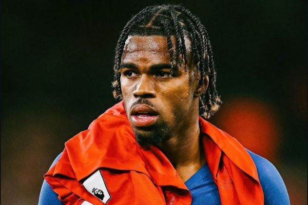 چلسی به هافبک جوان خود فرصت میدهد