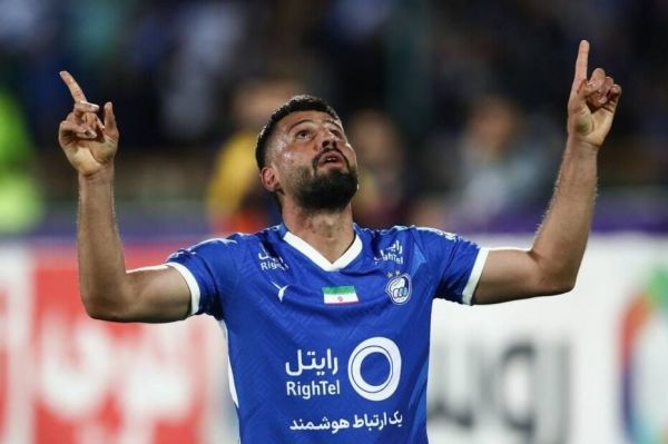 فسخ قرارداد دستیار نکونام؛ ایمان سلیمی به لیست برمیگردد