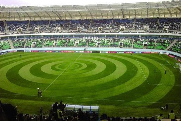  اصرار الاهلی برای میزبانی از پرسپولیس در ورزشگاه الجوهره