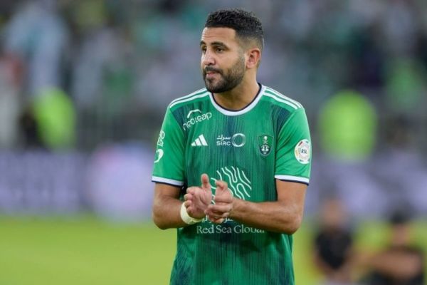 آمادگی دو ستاره الاهلی در تمرینات ریاض محرز به بازی با پرسپولیس میرسد