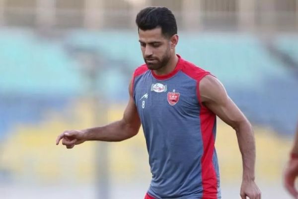  مدافع پرسپولیس بازی با الاهلی را از دست داد