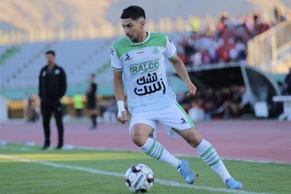 اولین حضور مهدی لیموچی در ترکیب سپاهان؛ دست مورایس باز شد