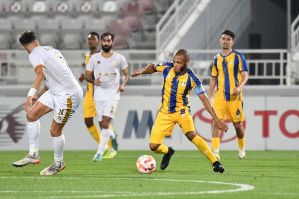  ستاره الجزایری الغرافه دیدار با استقلال را از دست داد