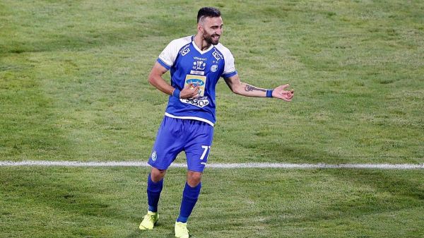 گزارش ویژه پشت پرده فسخ قرارداد مطهری با استقلال؛ باشگاه به خاطر اورونوف با ارسلان فسخ کرد