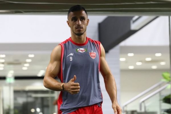 تکمهاجم پرسپولیس برای مصاف با ستارگان الاهلی؛ علی علیپور وارد میشود