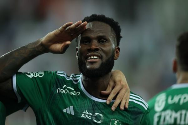 به نام خدا و گل برای الاهلی؛ پرسپولیس یک گل تمام خارجی خورد + ویدیو