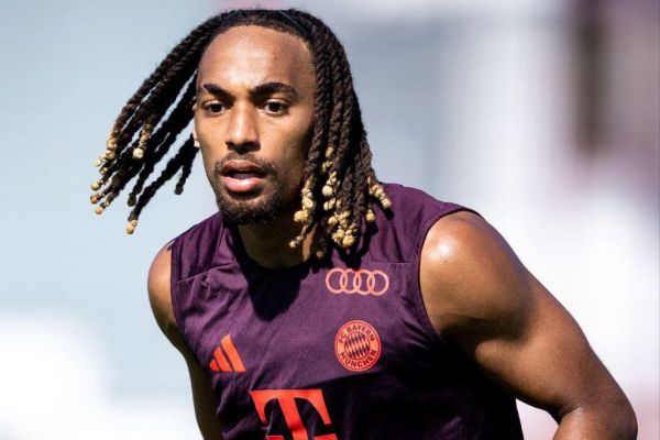  دوری چند ماهه مدافع فرانسوی بایرن مونیخ از میادین