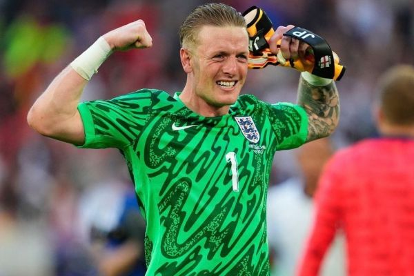 دوران پرتنش پیکفورد؛ شان دایچ آماده کنار گذاشتن دروازهبان اصلی تیم ملی انگلیس