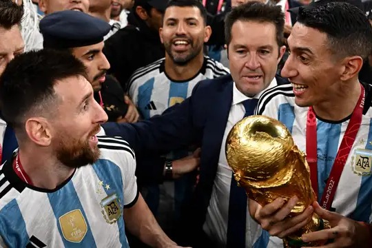 نظر جالب سرمربی آرژانتین در مورد مسی و دیماریا