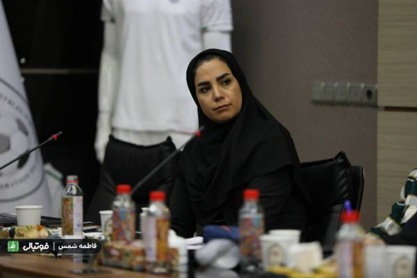 سمیرا بیگدلی مسئول برگزاری لیگ فوتسال زنان استقلال و پرسپولیس هیچ درخواستی برای تشکیل تیم در فوتسال نداشتند