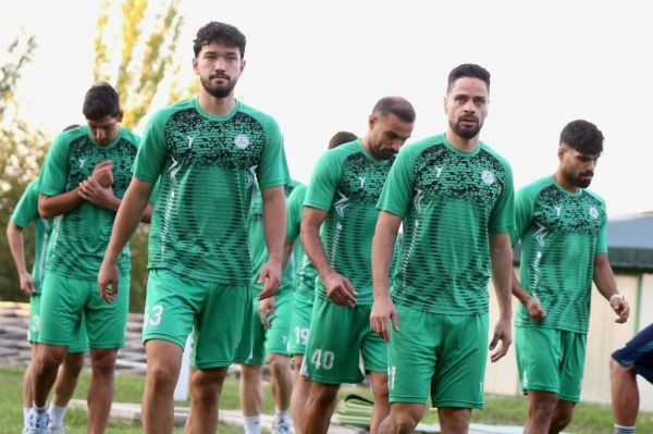 ذوبآهن برای دربی اصفهان استارت زد