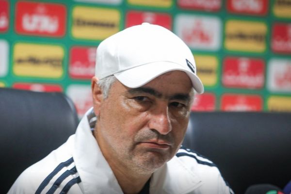  الهامی  استقلال همیشه خطرناک است  فوتبال آلزایمر دارد