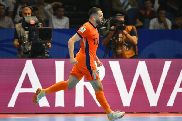 جام جهانی 2024 فوتسال صعود هلند و کاستاریکا به مرحله یک هشتم نهایی و حذف ازبکستان