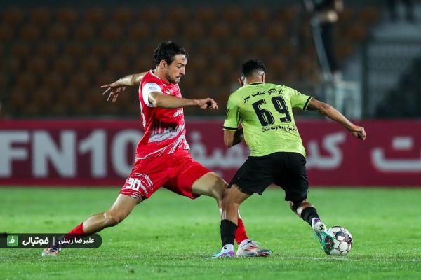  گزارش تصویری اختصاصی  دیدار تیمهای پرسپولیس و آلومینیوم اراک