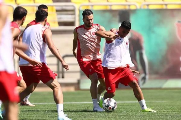 گزارش تمرین پرسپولیس العملود و اورونوف کماکان زیرنظر کادرپزشکی بادامکی مهمان ویژه تمرین سرخپوشان