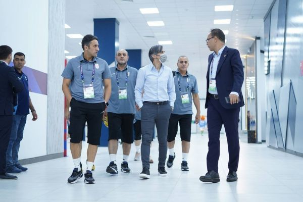  گزارش تصویری  ورود بازیکنان تیم ملی فوتسال به یونیورسال بخارا برای دیدار با فرانسه