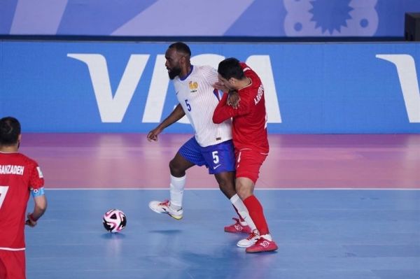 سرمربی فوتسال لیبی اتفاقات بازی ایران - فرانسه یک ننگ برای ورزش ماست به اتهام تبانی شکایت میکنیم