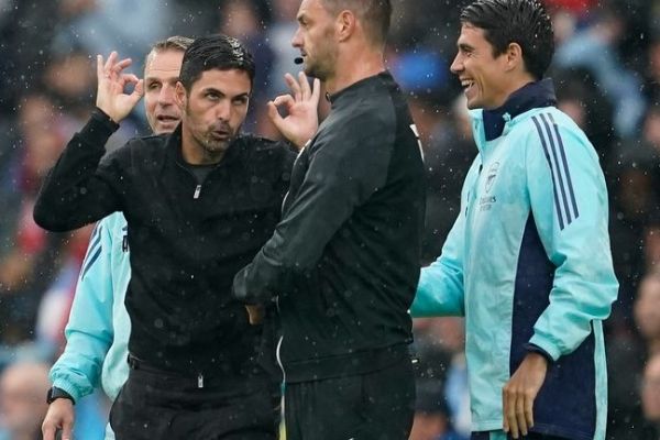  انتقادات تند روی کین از سرمربی آرسنال