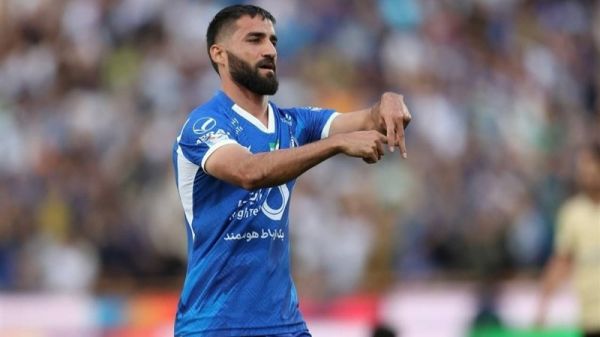 ابهام بزرگ در مورد قرارداد مهرداد محمدی؛ شماره 7 به دربی میرسد