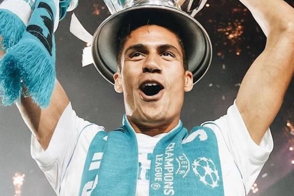  رسمی  مدافع سابق رئال مادرید با فوتبال وداع کرد