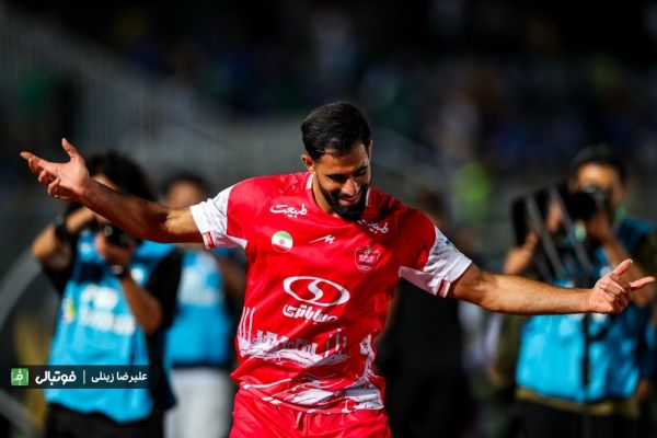  به‌وقت رقص شادی در اراک؛ کنعانی‌زادگان پاسخ استقلالی‌ها را داد