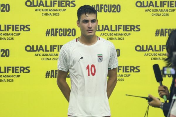 مهاجم تیم ملی جوانان ایران پوشیدن پیراهن تیم ملی در هر ردهای افتخار است بازی سختی با هند داریم