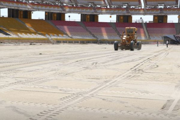  چمن ورزشگاه نقش جهان به‌زودی نیاز به بازسازی پیدا می‌کند