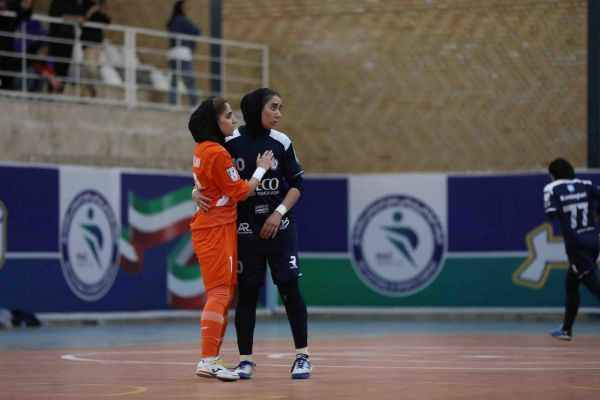  عکس نوشت  رقابت دوباره خانم گل های فصل قبل لیگ برتر فوتسال زنان