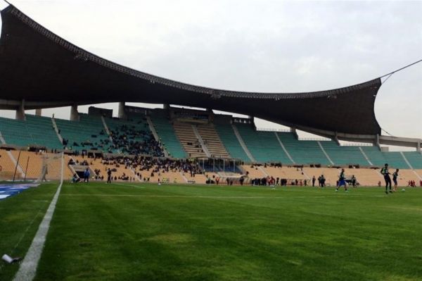  کلید گشایش تختی در دستان پرسپولیس  قرمزها در تختی از یزدی‌ها میزبانی می‌کنند