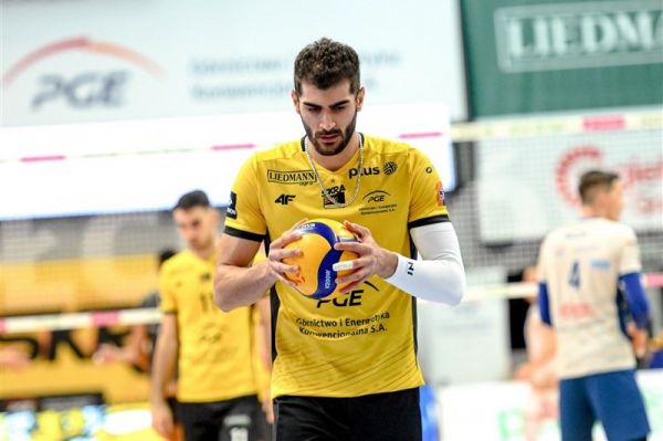 سومین پیروزی متوالی یاران اسماعیلنژاد در لهستان