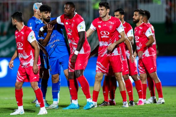 موافقت AFC با پیراهن پرسپولیس؛ تخت جشمید با سایز استاندارد و قانونی عکس