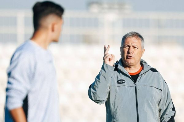 چالش اسکوچیچ مقابل فولاد؛ سرماخوردگی، محرومیت و مصدومیت