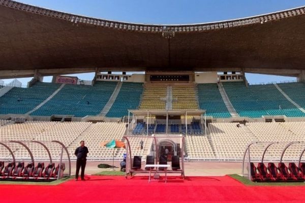  سرویس‌های بهداشتی ایستاده در ورزشگاه تختی جمع می‌شود