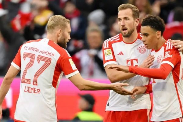  ادامه تلاش‌های بایرن مونیخ برای جلوگیری از انتقال ستاره‌اش به آرسنال و یا منچسترسیتی