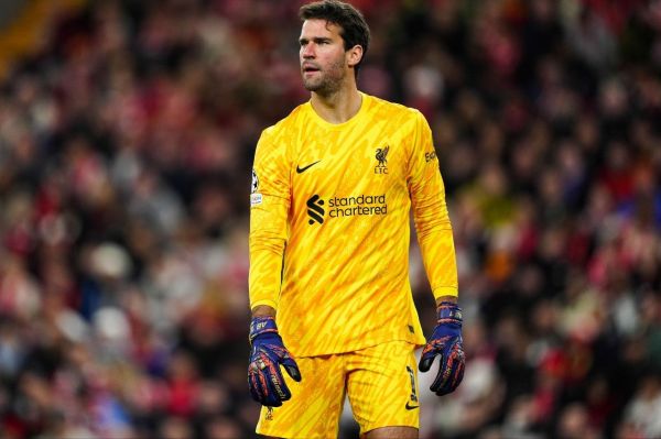 دروازهبان برزیلی لیورپول 6 هفته دور از میادین خواهد بود