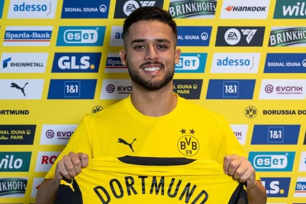  سود 30 میلیونی منچسترسیتی از فروش بازیکن برزیلی قطعی شد